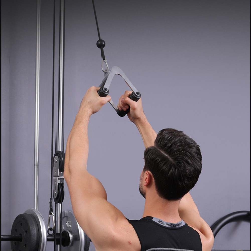 Pulldown Handle for Latissimus Dorsi Muscle Training with Swivel Attachment