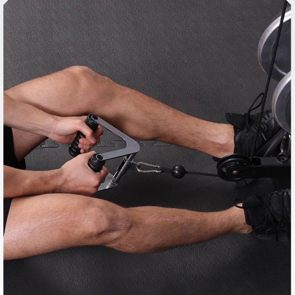 Pulldown Handle for Latissimus Dorsi Muscle Training with Swivel Attachment
