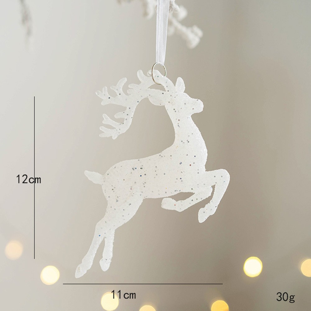 Festlicher Weihnachtsschmuck schafft festliche Atmosphäre in Einkaufszentren - Bild 47 von 47