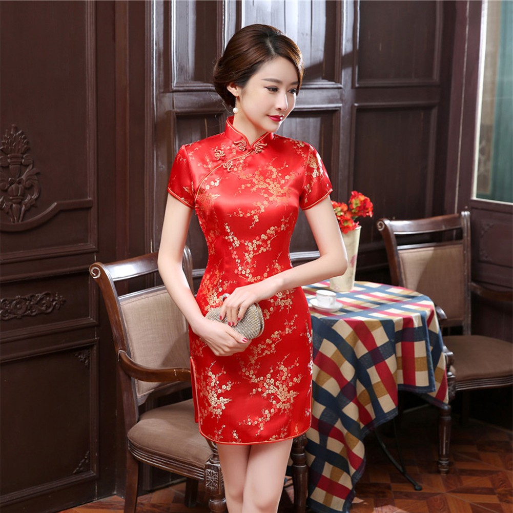 Schlank Elegant Damen Qipao in Satin Material Ideal für Abendveranstaltungen - Picture 14 of 14