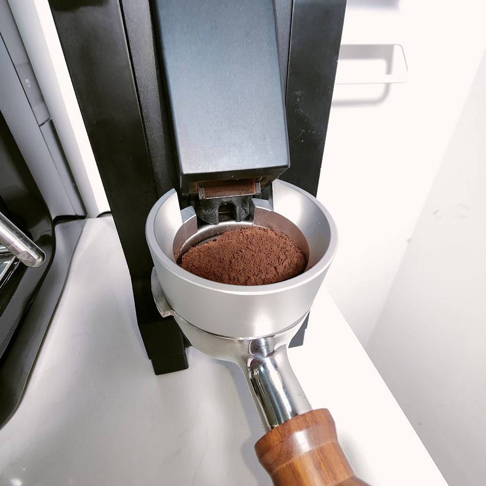 Professional 58mm Aluminum Dosing Funnel Elevate Your Espresso Experience - Picture 36 of 36