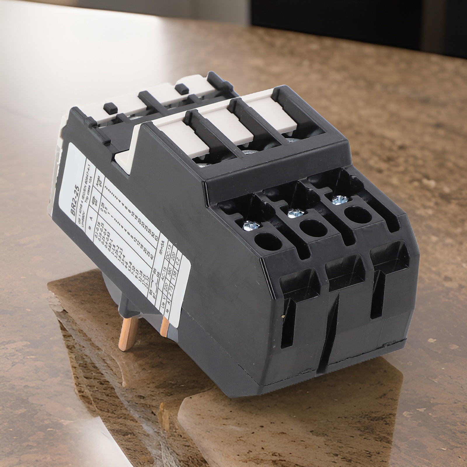Compact and Reliable Thermal Overload Relay for Motor Overload For Protection - Picture 38 of 120