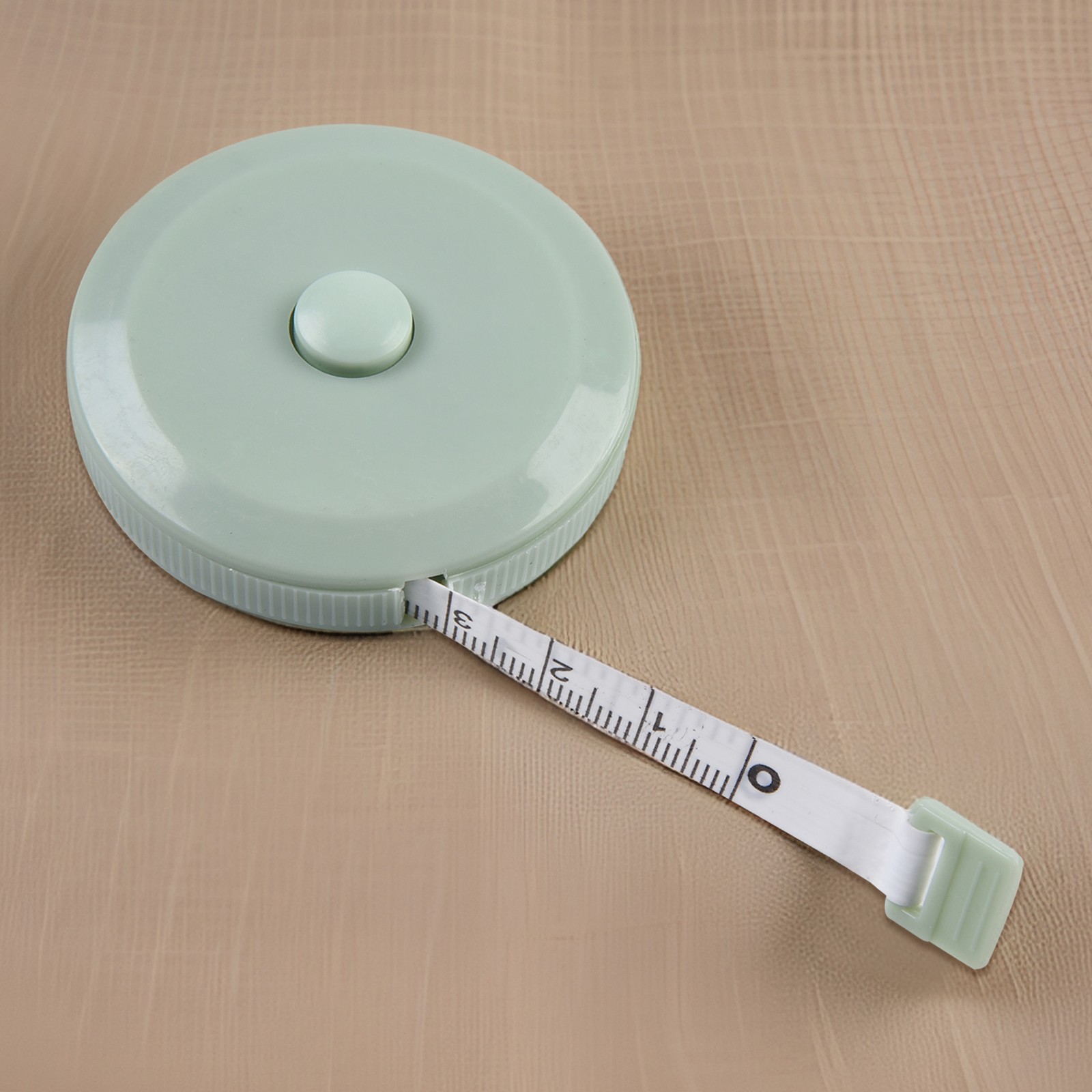 Versatile Retractable Body Measuring Tape for All Your Measurement Needs