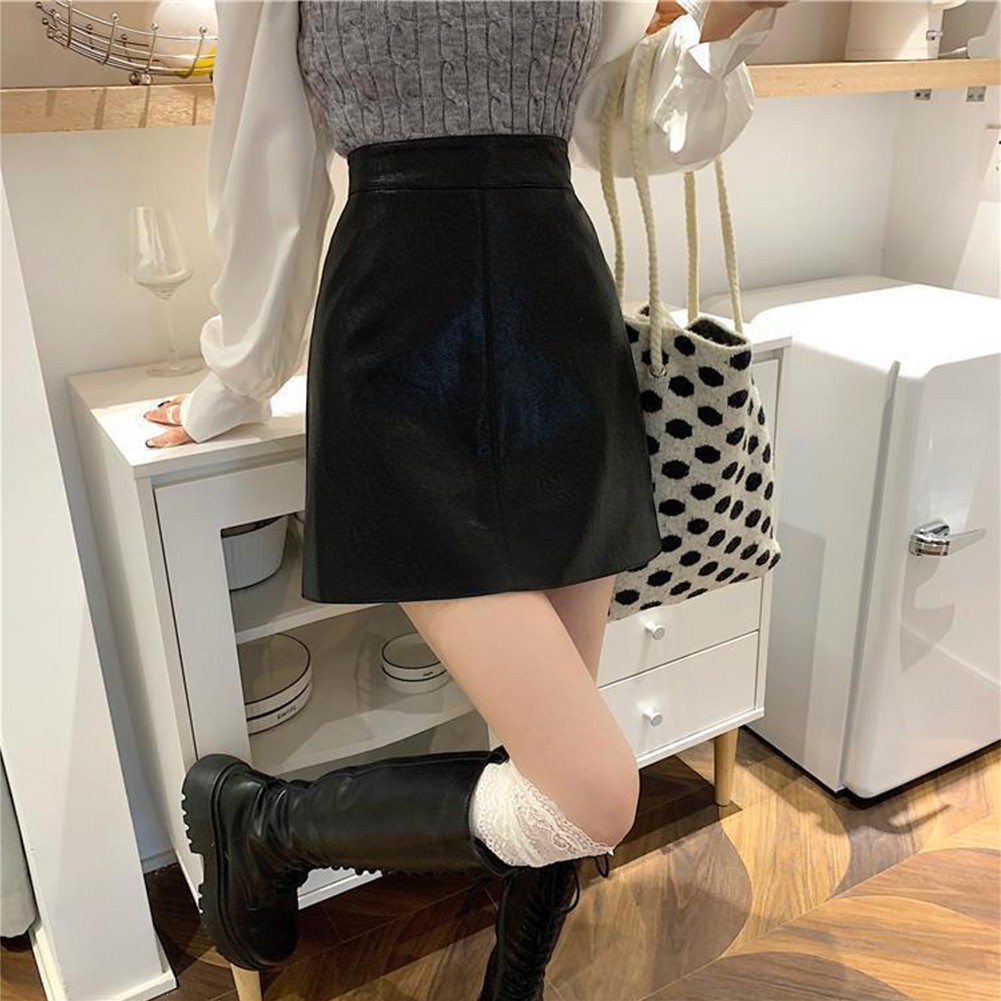 Trendy Short Skirt in PU Leather High Waist Design Feminine and Stylish - Picture 19 of 23