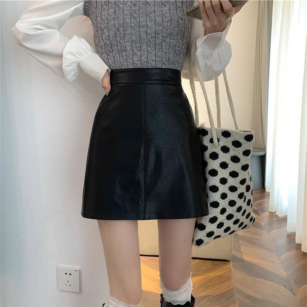Trendy Short Skirt in PU Leather High Waist Design Feminine and Stylish - Picture 21 of 23