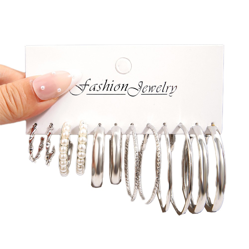 Classic Elegance with a Hint of Retro Womens Retro Pearls Earrings Set - Picture 15 of 21