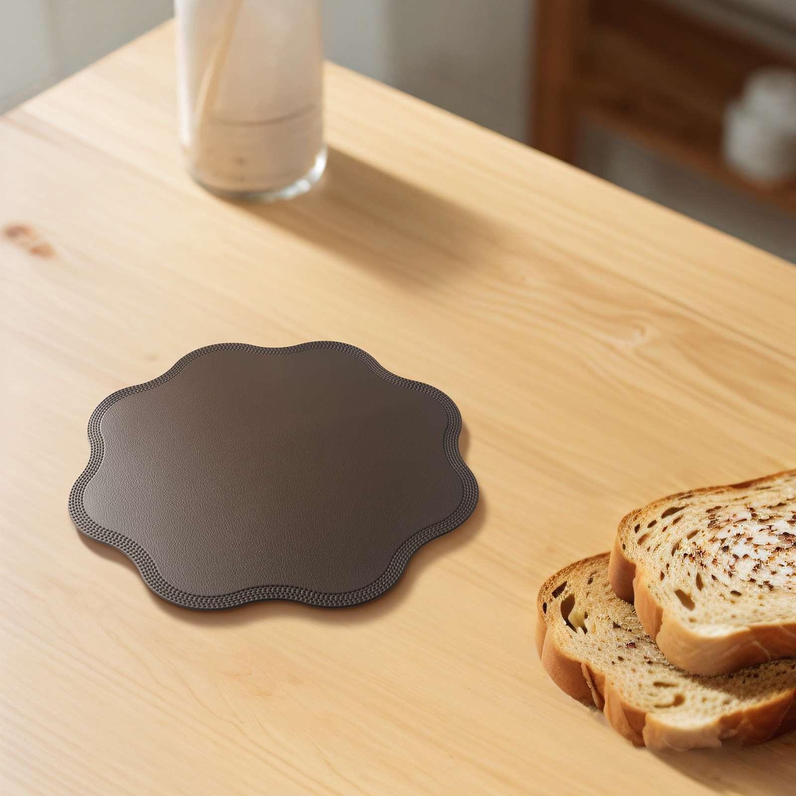 Sleek and Practical PVC Place Mats Set of 6 Heat Resistant Easy to Clean - Picture 33 of 69