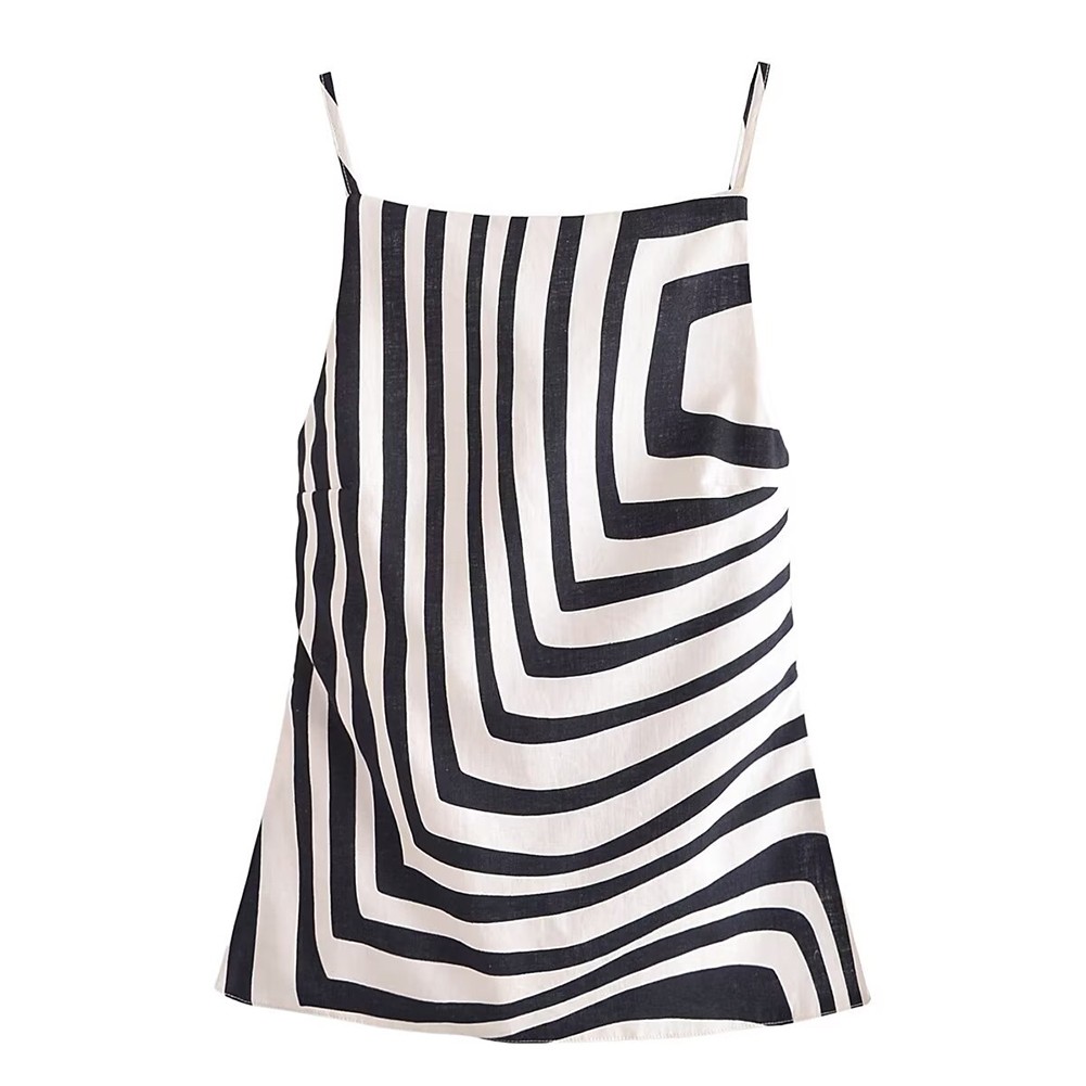 and Stunning Women's Backless Tops with Sexy Suspenders (71 characters) - Picture 23 of 27
