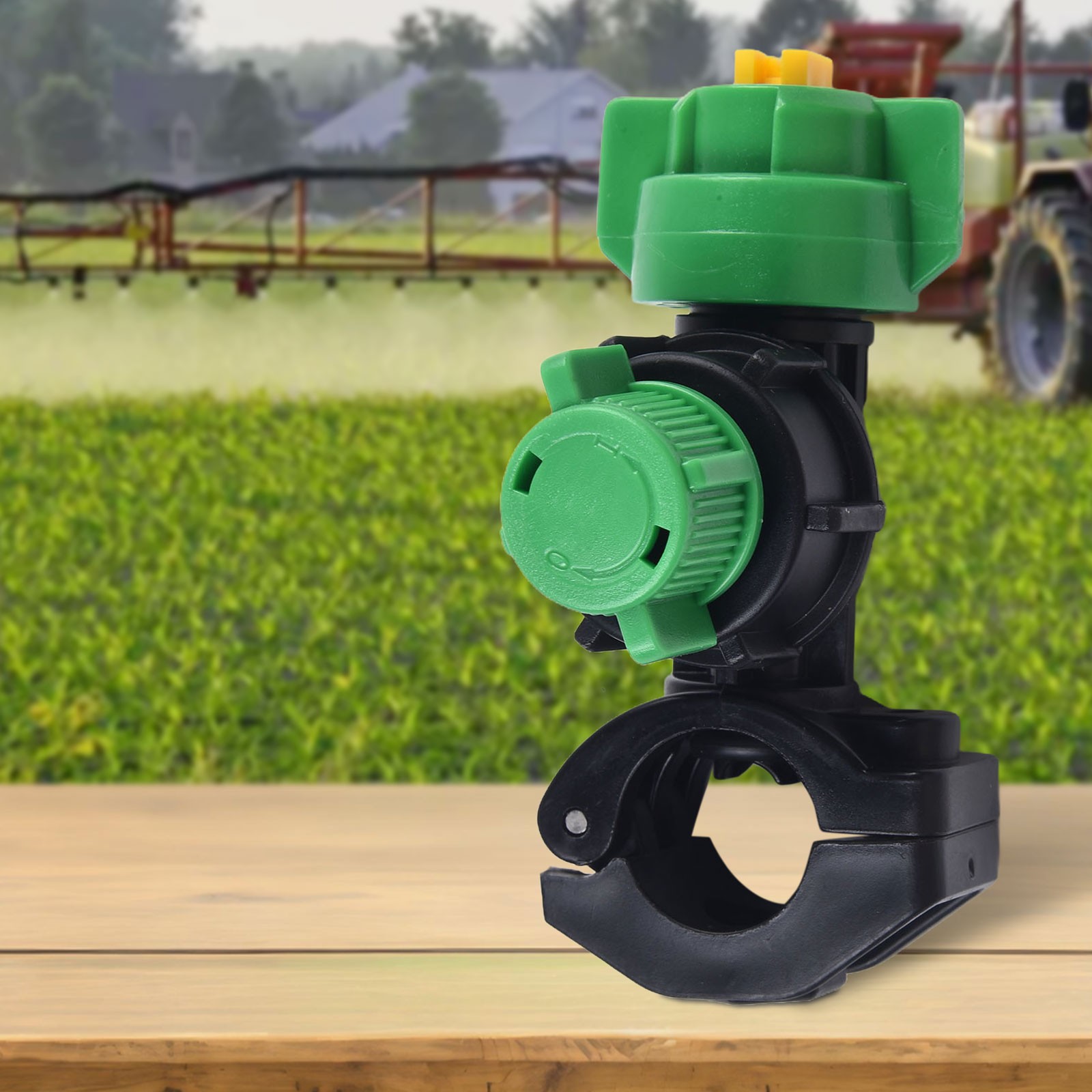 Convenient Package Anti Drip Pipe Clamp with Nozzle for Watering Needs