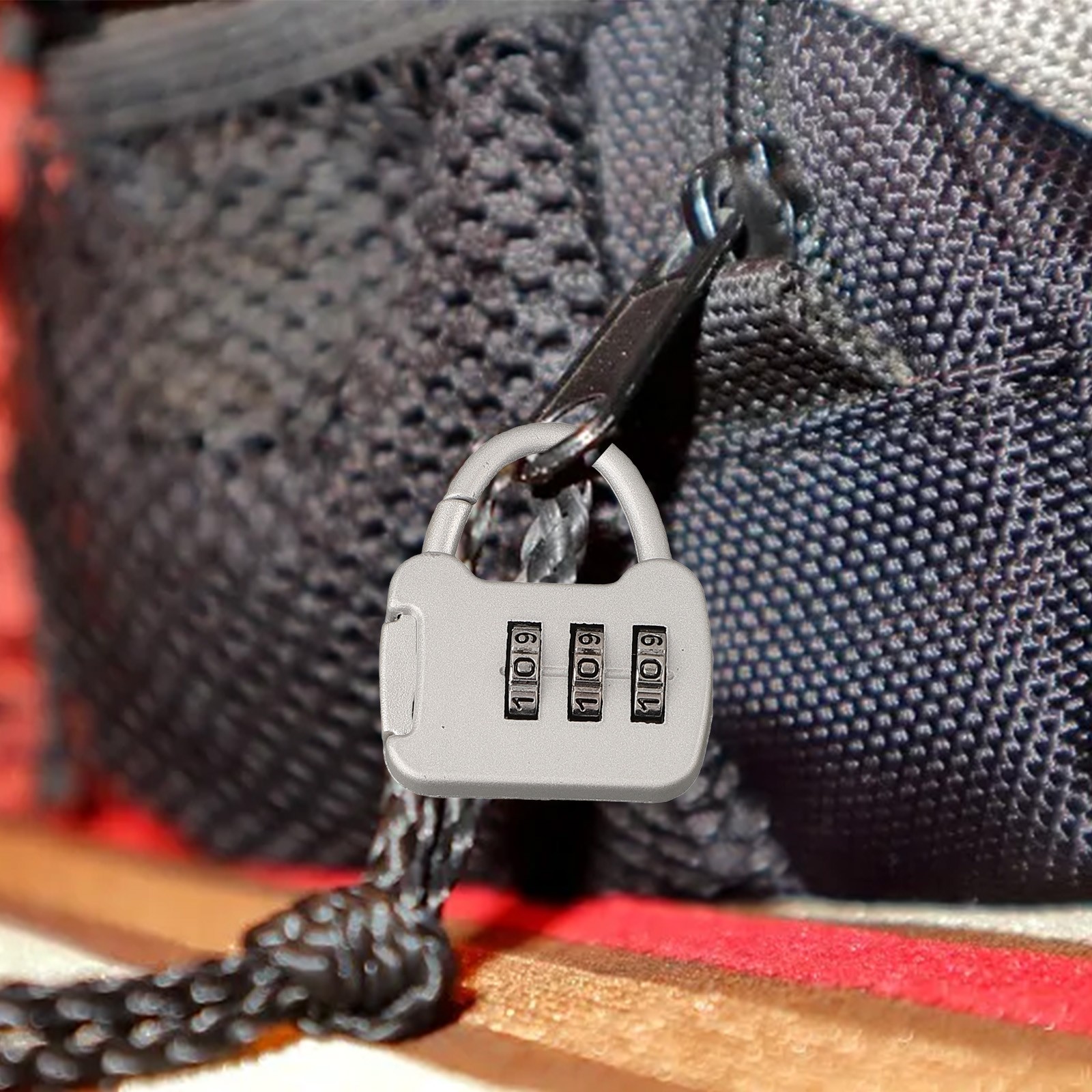 Compact Password Lock Protect Your Belongings with this Zinc Alloy Padlock - Picture 56 of 63