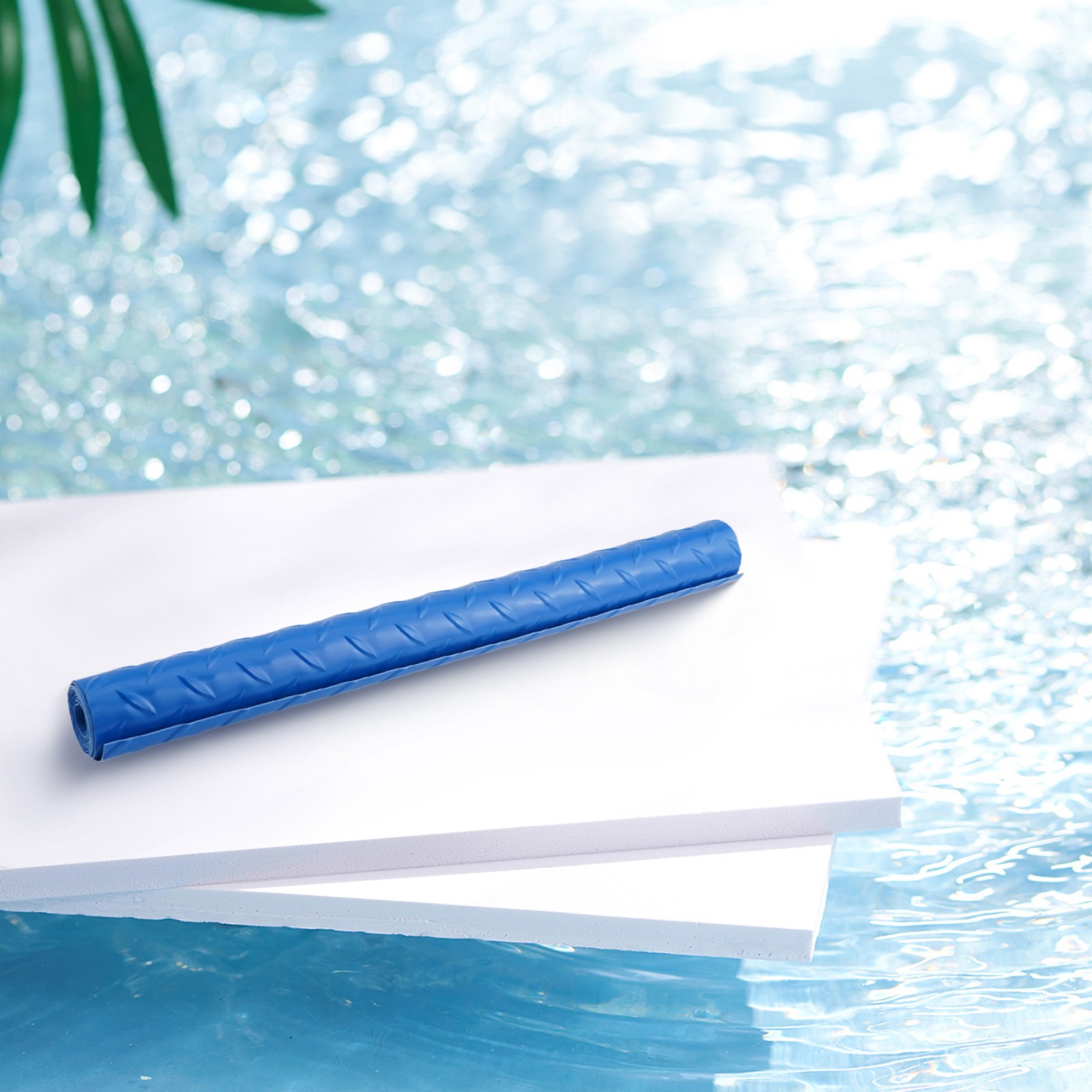 Comfortable And Secure Protective Pool Ladder Pad Wavy Lines Package Content - Picture 21 of 27