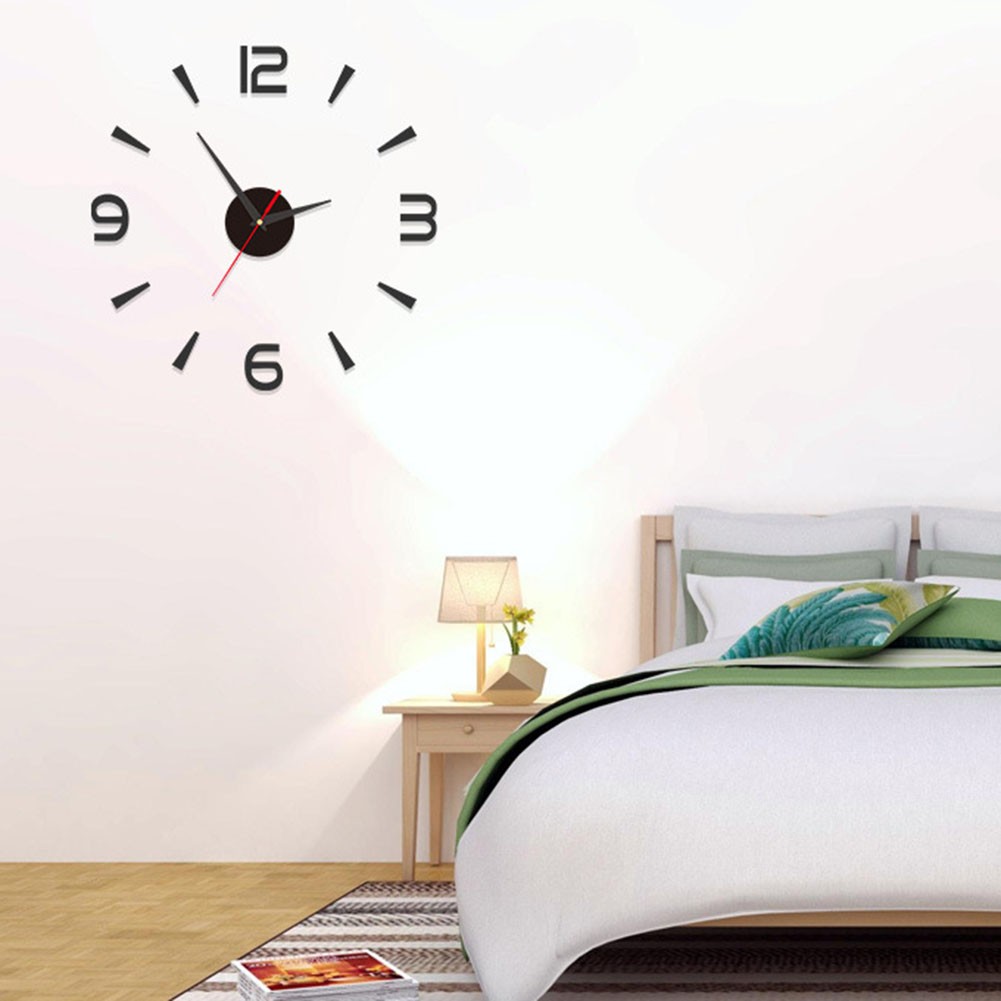 Trendy Large Wall Clock with Customizable Dimensions and Modern Design