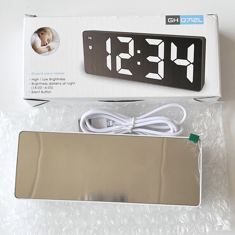 Minimalistic LED Digital Clock with Night Mode and Adjustable Brightness