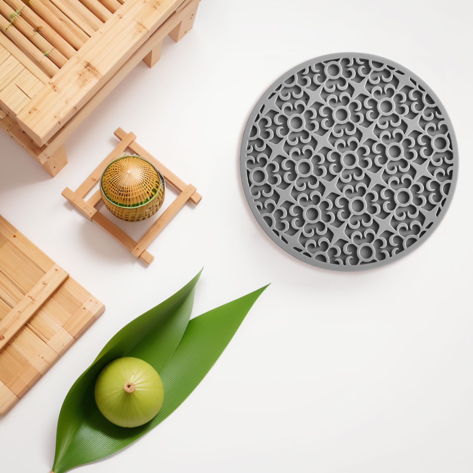 Stylish and Practical Silicone Coasters for Any Setting 8Pcs Set