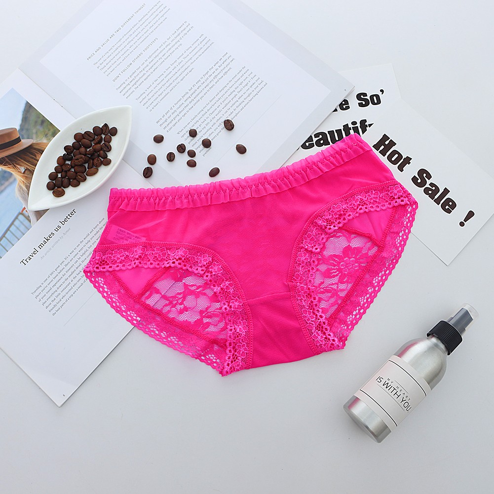 String femme élégant sous vêtement officiel avec dentelle et motif maille pour tenue d