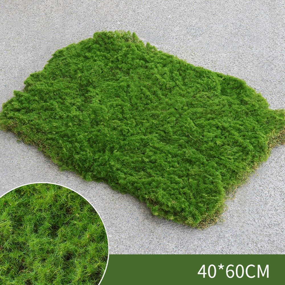 Realistic Artificial Grass Lawn 20x20cm Perfect for Indoor and Outdoor Use
