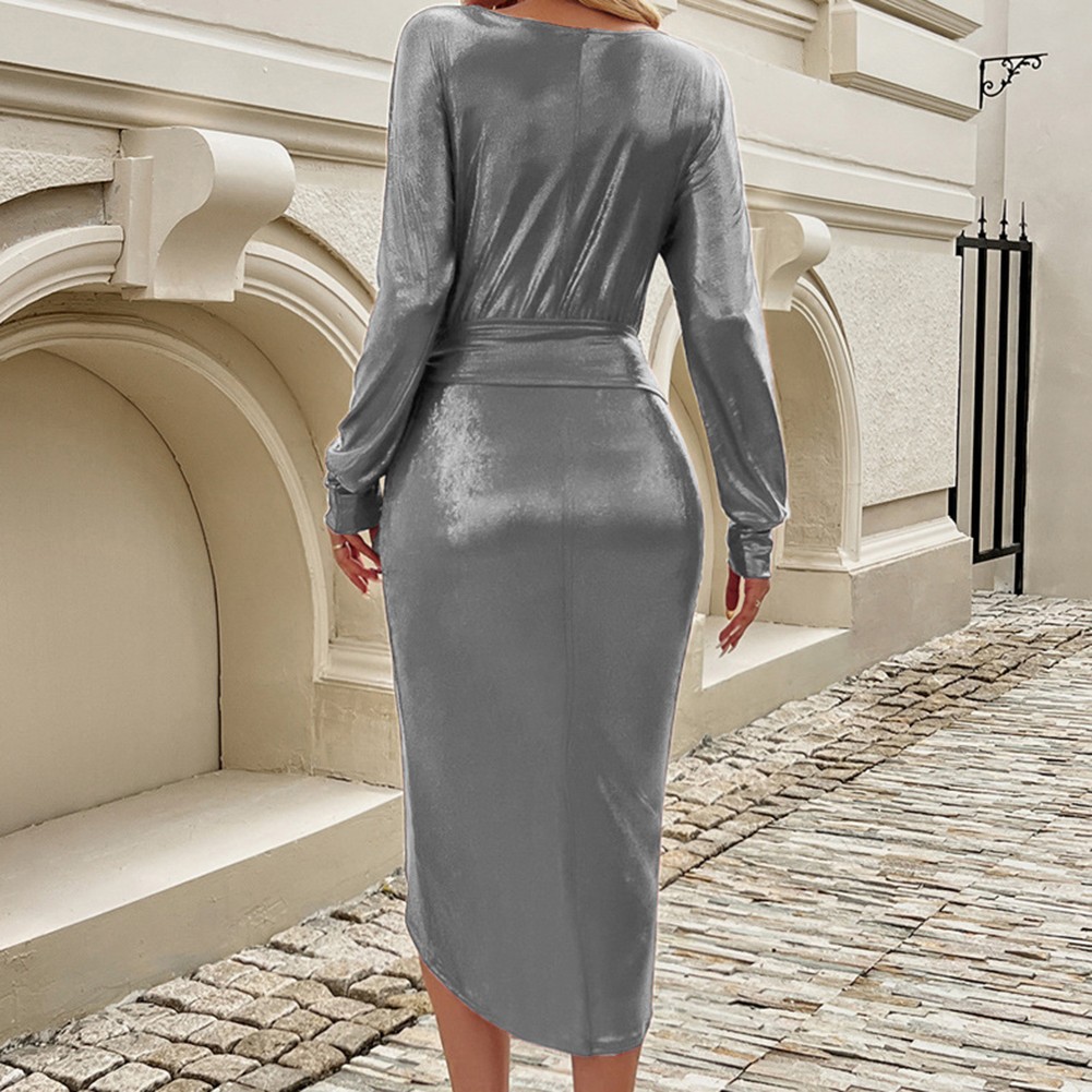 Elegant Women's Evening Gown in Slim Fit Design Suitable for Various Occasions - Picture 37 of 44