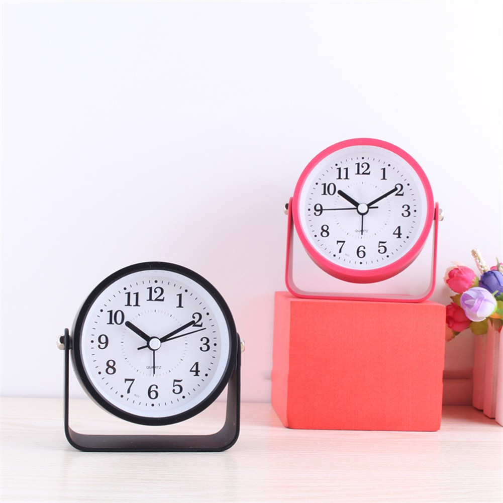 Silent Sweep Second Hand on this Compact 9CM Metal Desktop Alarm Clock