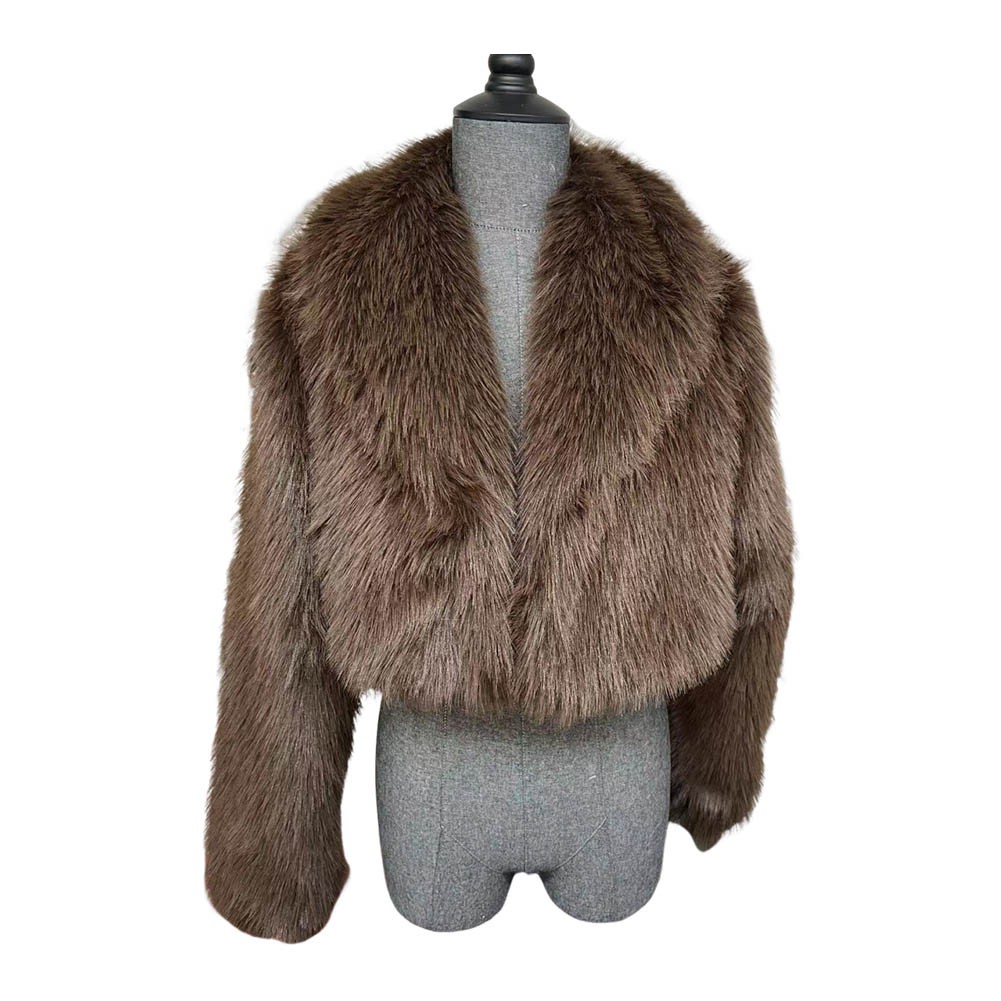 Innovative Designs in Women's Cropped Jackets Suitable for All Occasions
