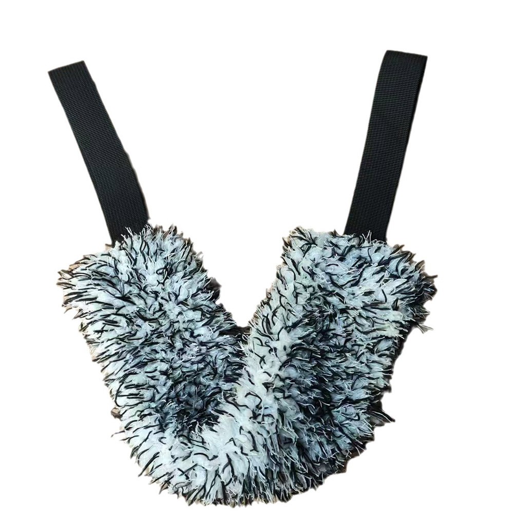 Foldable Microfiber Brush for Easy Cleaning of Car Corners and Crannies - Picture 18 of 43