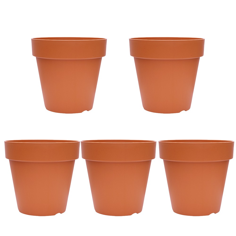 Lightweight Stylish Planters with Drainage Systems Perfect for Outdoors