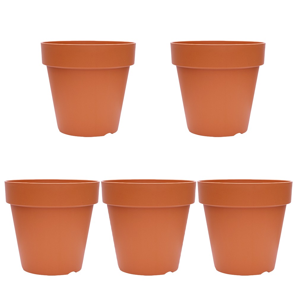 Lightweight Stylish Planters with Drainage Systems Perfect for Outdoors