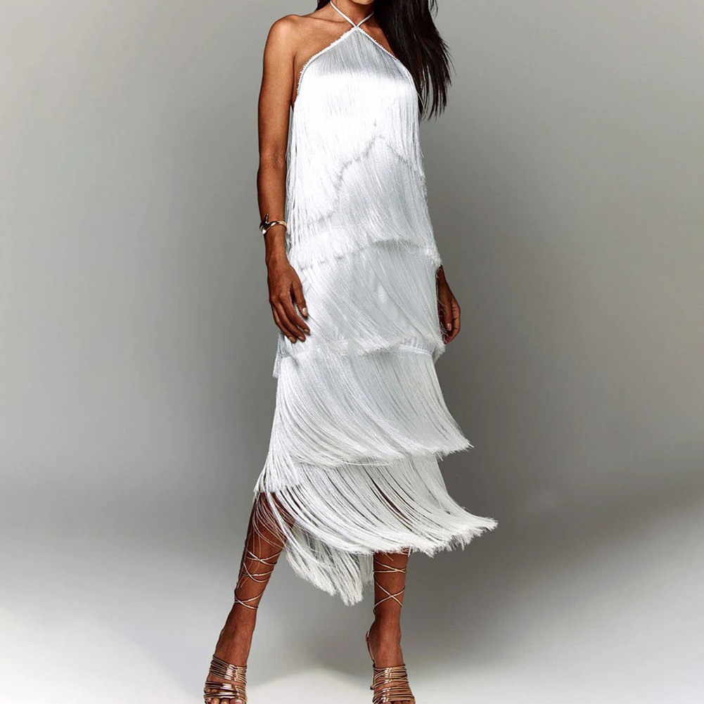 Jolie robe de soirée épaules dénudées sur mesure soldes pour rehausser votre silhou