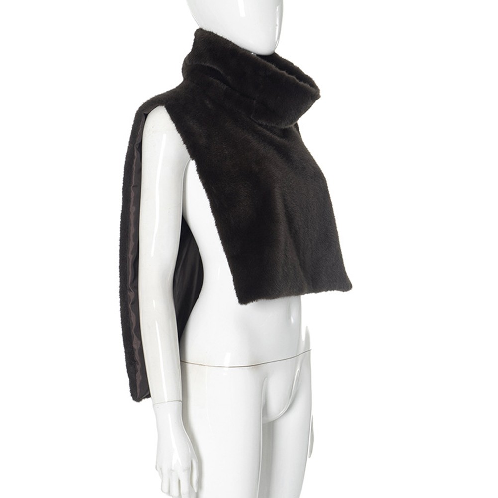 Sleek Furry Warm Crop Jacket for Women During Autumn and Winter Months - Bild 17 von 24