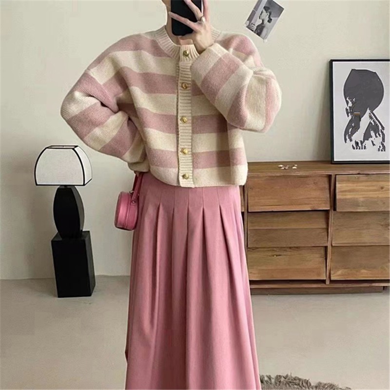 Easily Paired Women's Casual Striped Knitwear Great Addition to Wardrobe - Picture 14 of 14