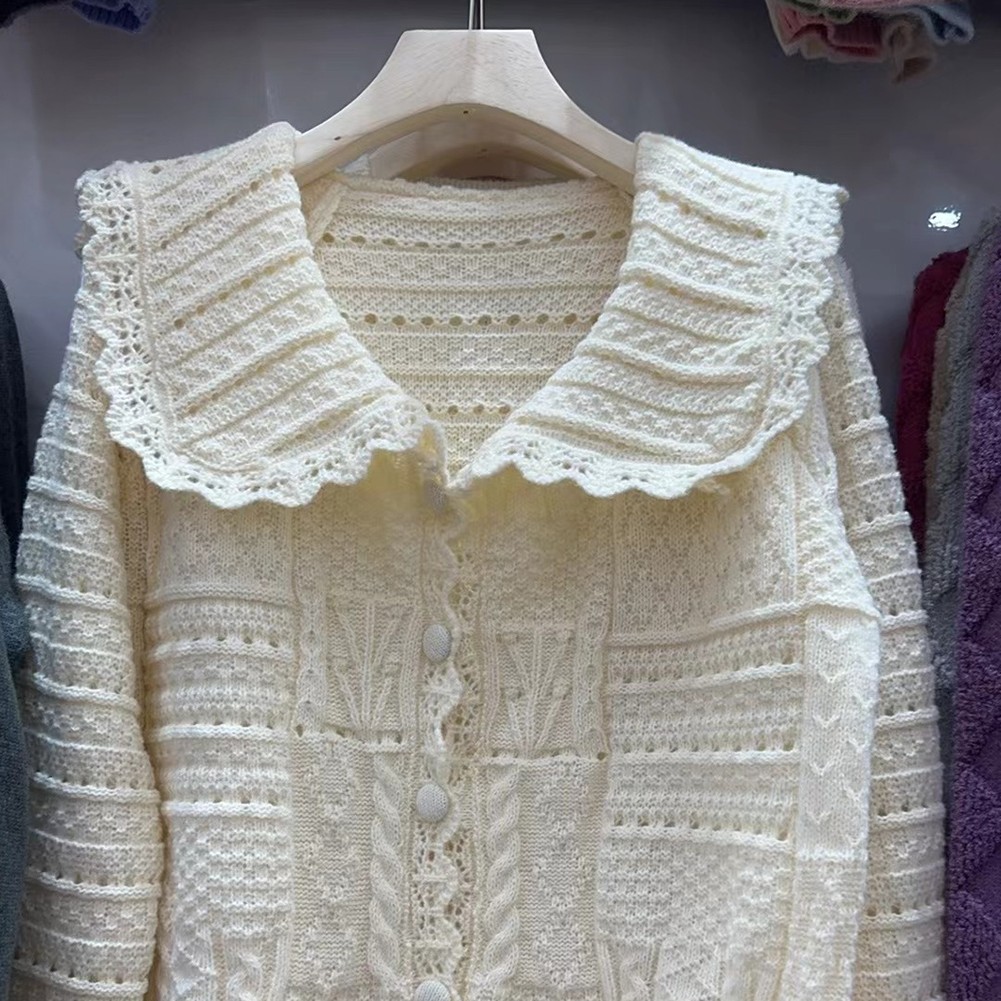 Lounge in Style Women's Knitted Cardigan with Long Sleeves and Neckline