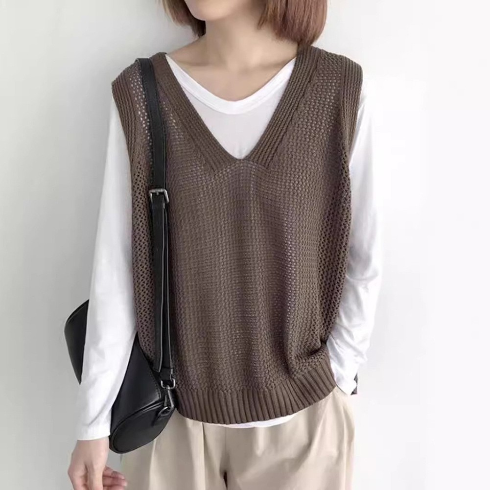 Sleek Womens Casual Tunic Length Knit Vest with Modern Design Features - Picture 18 of 27