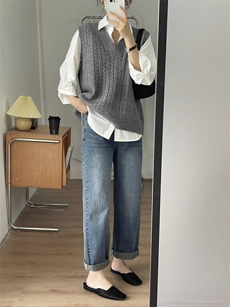 Cable Knit Women's Loose Fitting Vest Perfect For Layering This Season - Picture 18 of 33