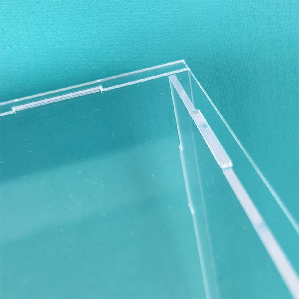 Space Saving Acrylic Football Display Box Clear Design Easy to Maintain - Bild 25 von 27