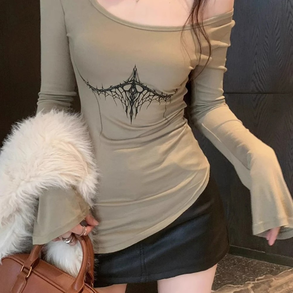 Sleek Womens Spring Style Bell Sleeves & Irregular Fit in Elegant Graphic Top - Picture 14 of 48