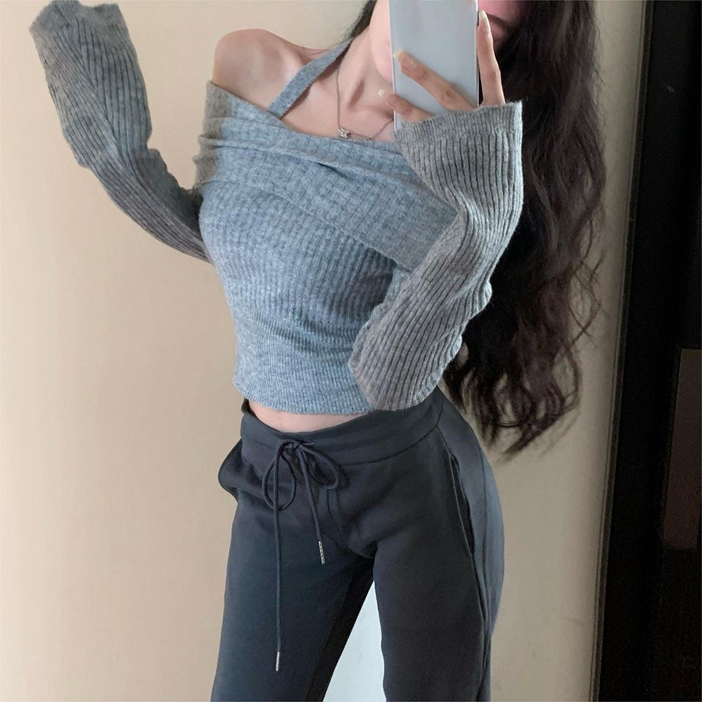 Casual Crop Top Sweater with Long Sleeves and Elegant Off Shoulder Cut - Picture 39 of 40