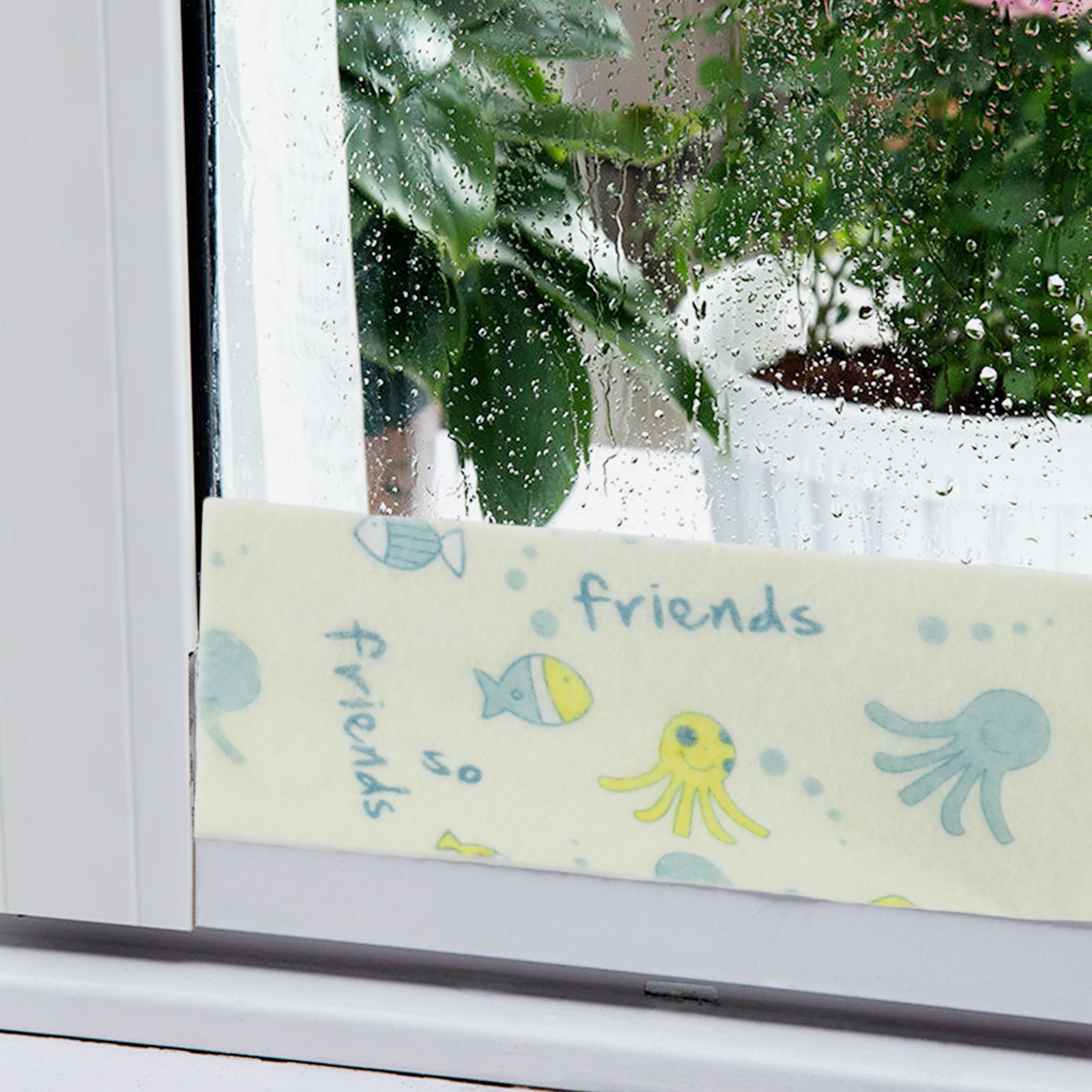 Solution détanchéité soldes pour surfaces vitrées avec bande absorbant lhumidité