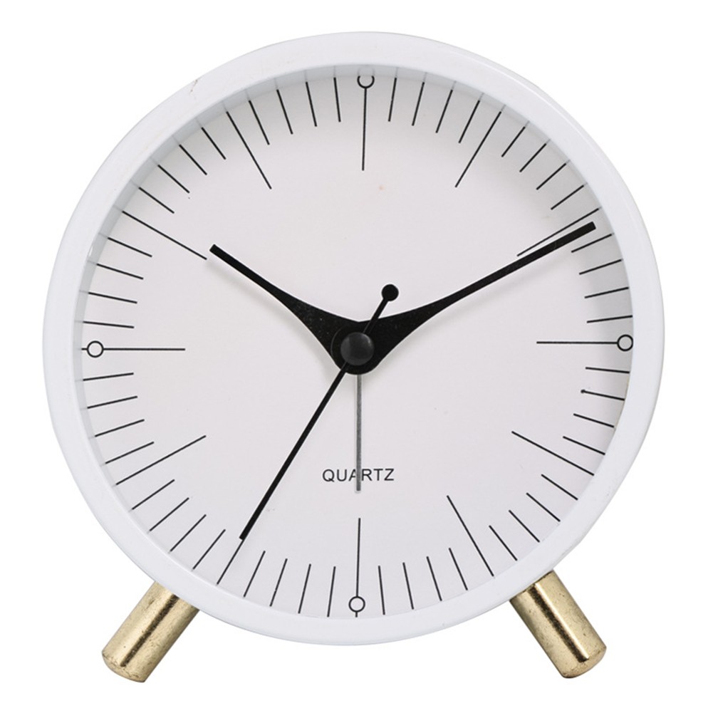 Sophisticated Quartz Table Clocks Offering Modern Elegance and Utility