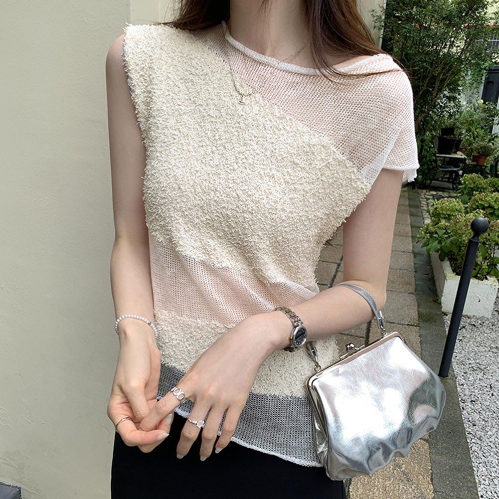 Essential Women's Sleeveless Tee Perfect for Layering or Standalone Wear - Picture 11 of 14