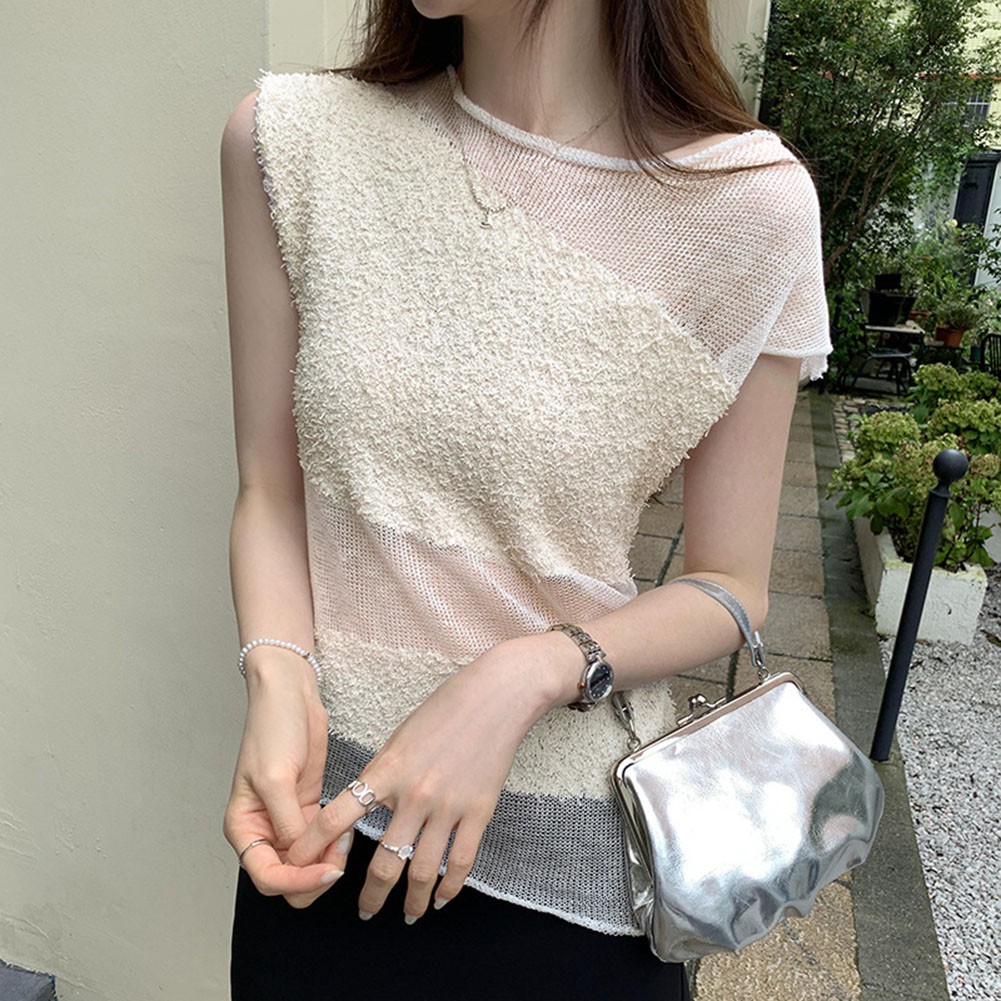 Essential Women's Sleeveless Tee Perfect for Layering or Standalone Wear - Picture 13 of 14