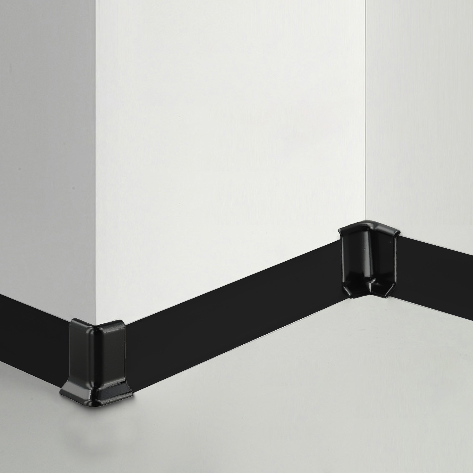 6 Pack Baseboard Corner Blocks for Easy Installation on 5 4 cm Heights - Picture 42 of 47