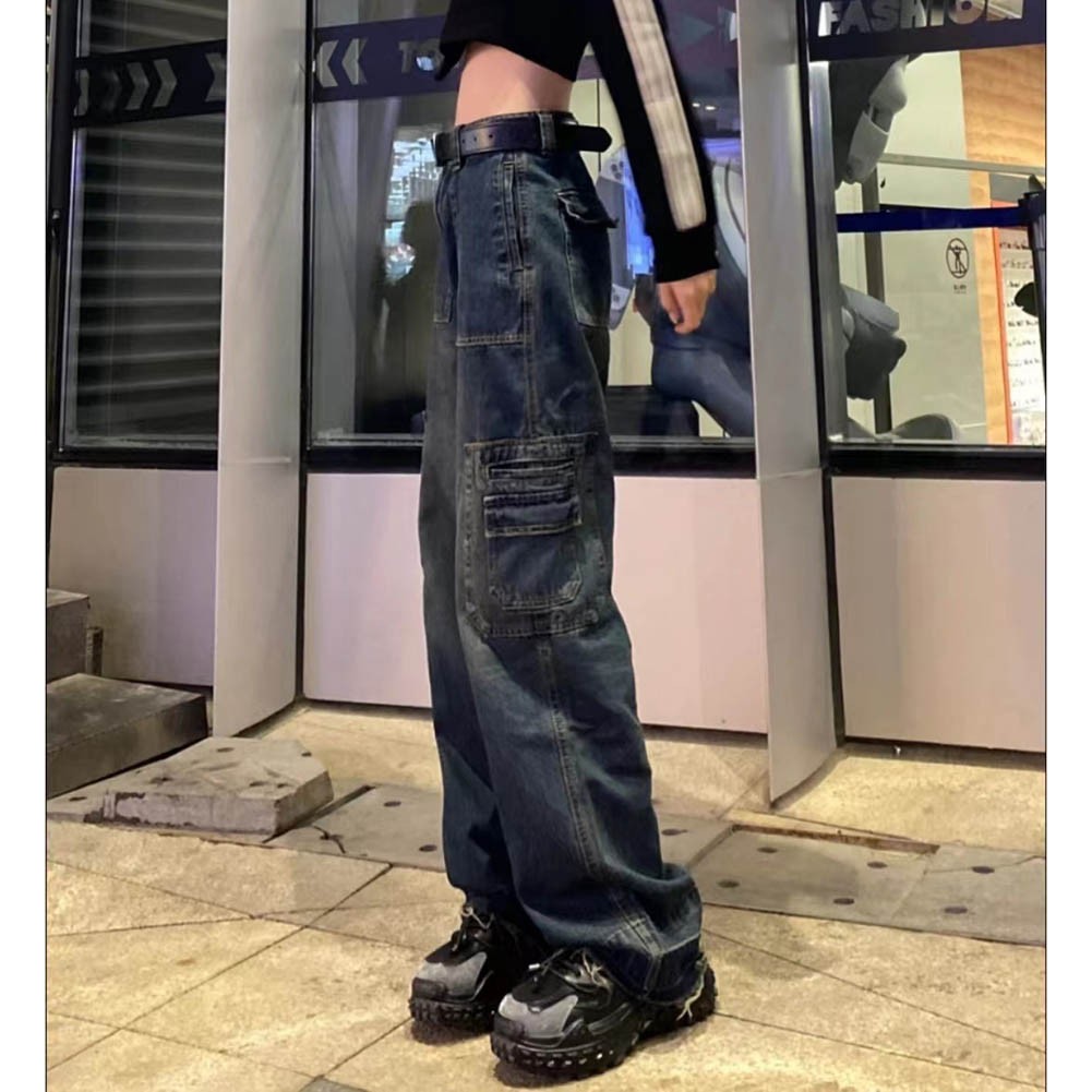 Women's Cargo Jeans in Retro Wash with 6 Pockets and Loose Straight Leg Design - Picture 19 of 52