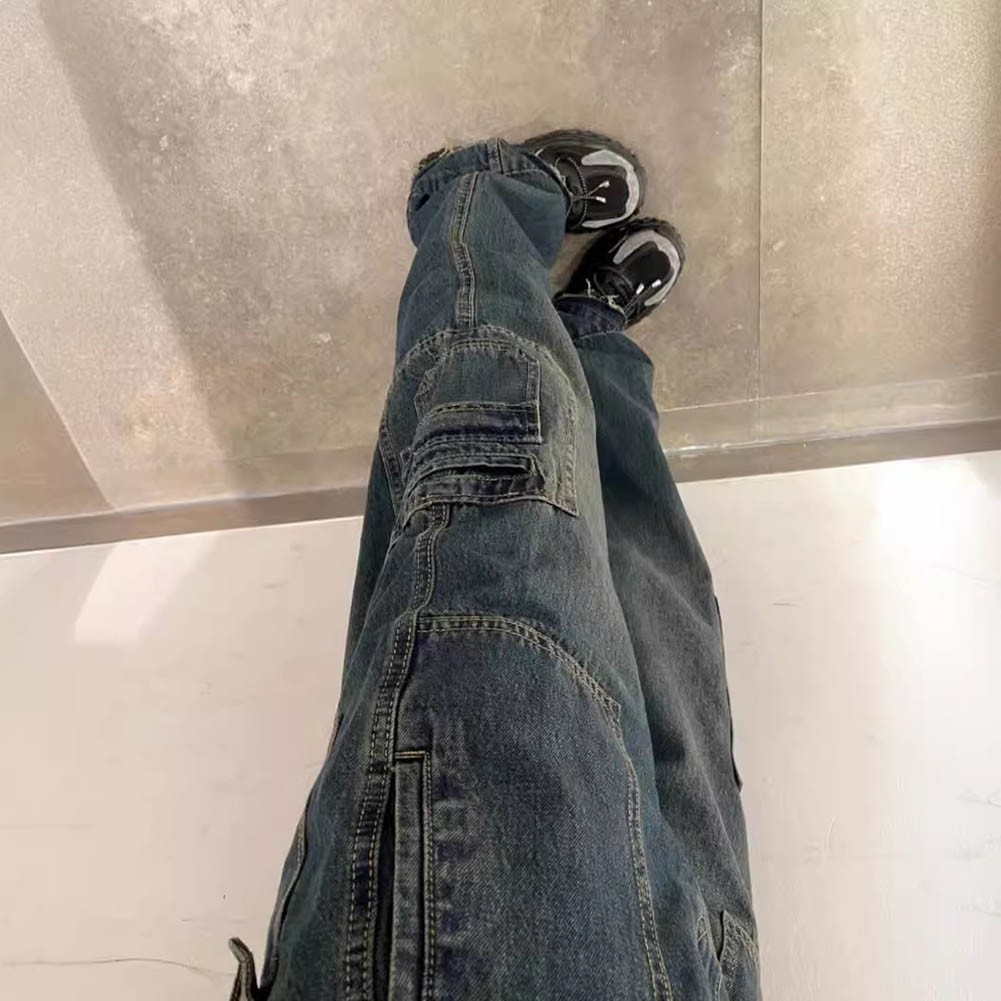 Women's Cargo Jeans in Retro Wash with 6 Pockets and Loose Straight Leg Design - Picture 17 of 52