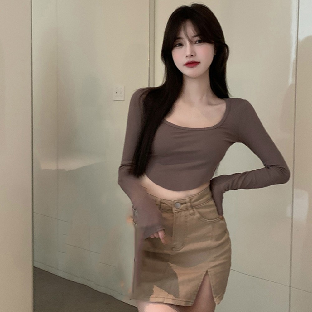 Sophisticated Womens Casual Crop Top with Stylish Long Sleeves and Neckline - Picture 14 of 28