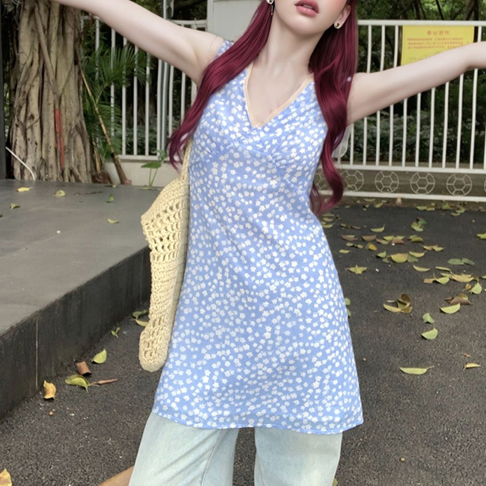 Lively Women's Summer Beachwear with Gorgeous Sleeve less Flower Design - Picture 13 of 32