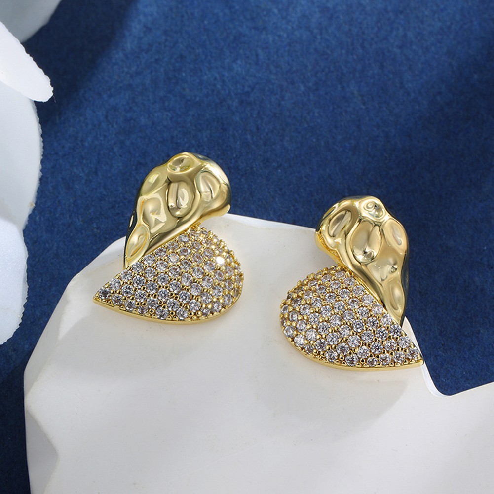 Fashionable Zirconium Heart Stud Earrings Lightweight Comfortable Wear - Picture 14 of 15
