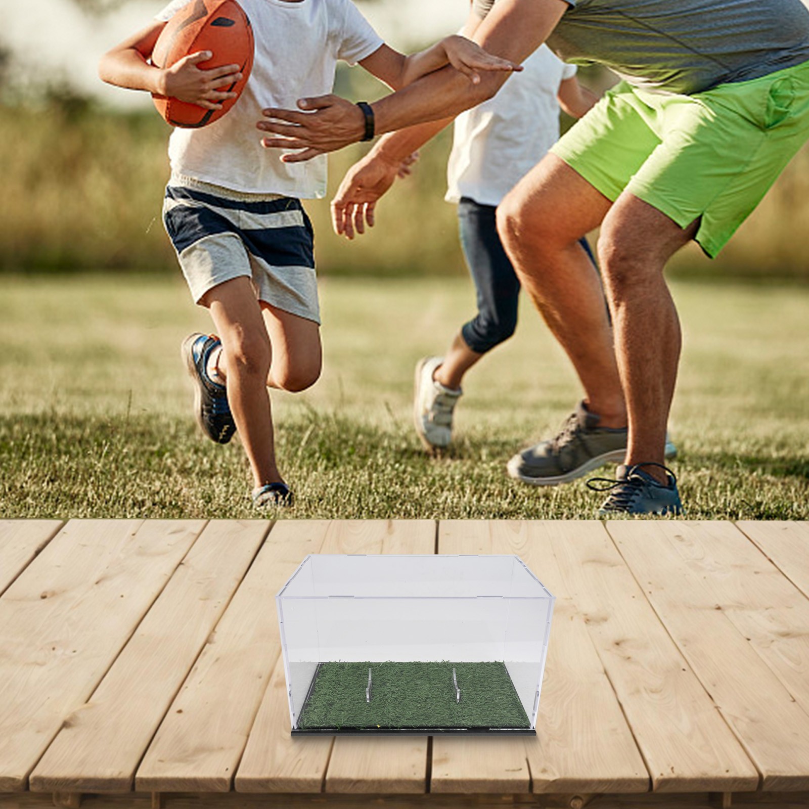 Space Saving Acrylic Football Display Box Clear Design Easy to Maintain - Bild 20 von 27