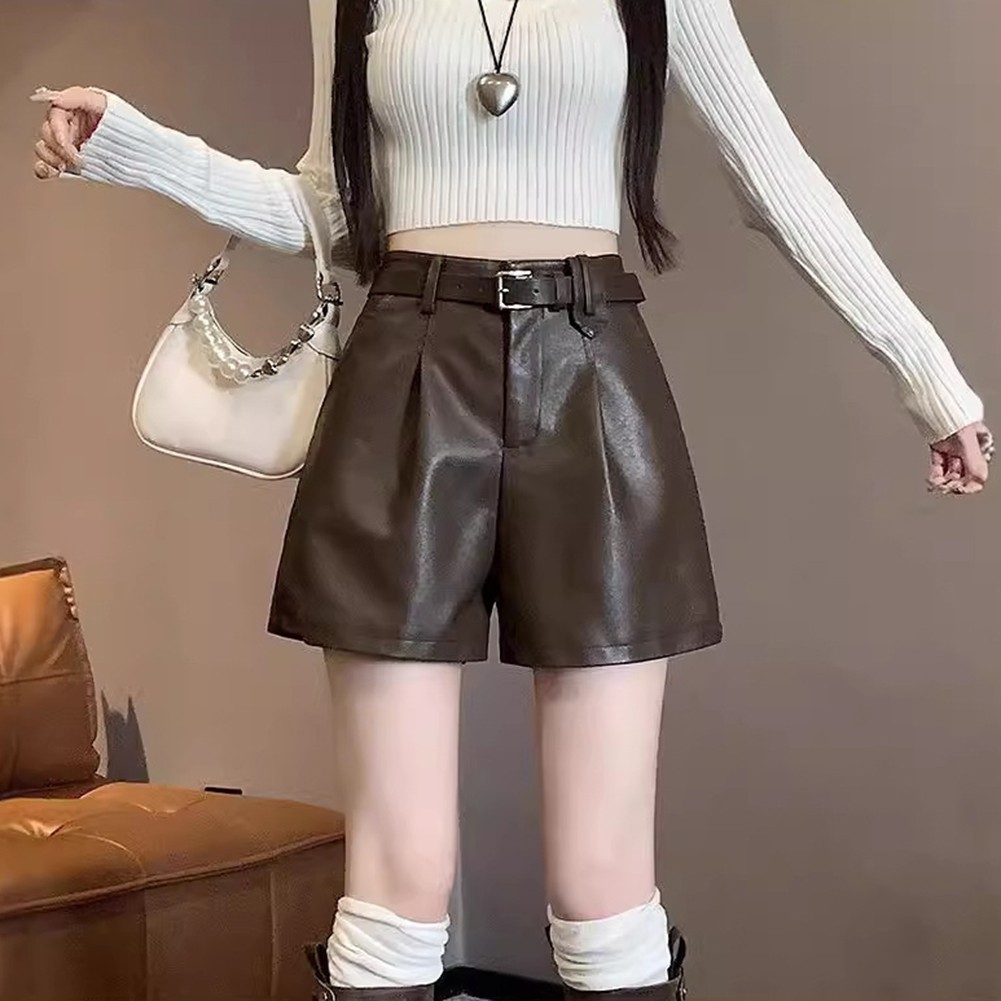 Sophisticated Look Womens Loose Fit High Waist leather shorts for all occasions - Picture 14 of 27