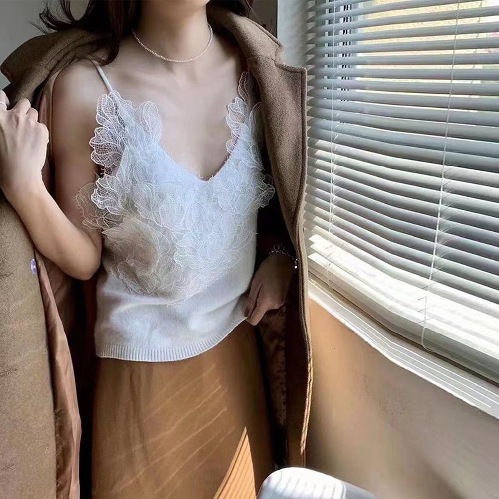 Damen-Camisole mit Spitzen-V-Ausschnitt und großem Sling und Blumenstickerei - Bild 15 von 23