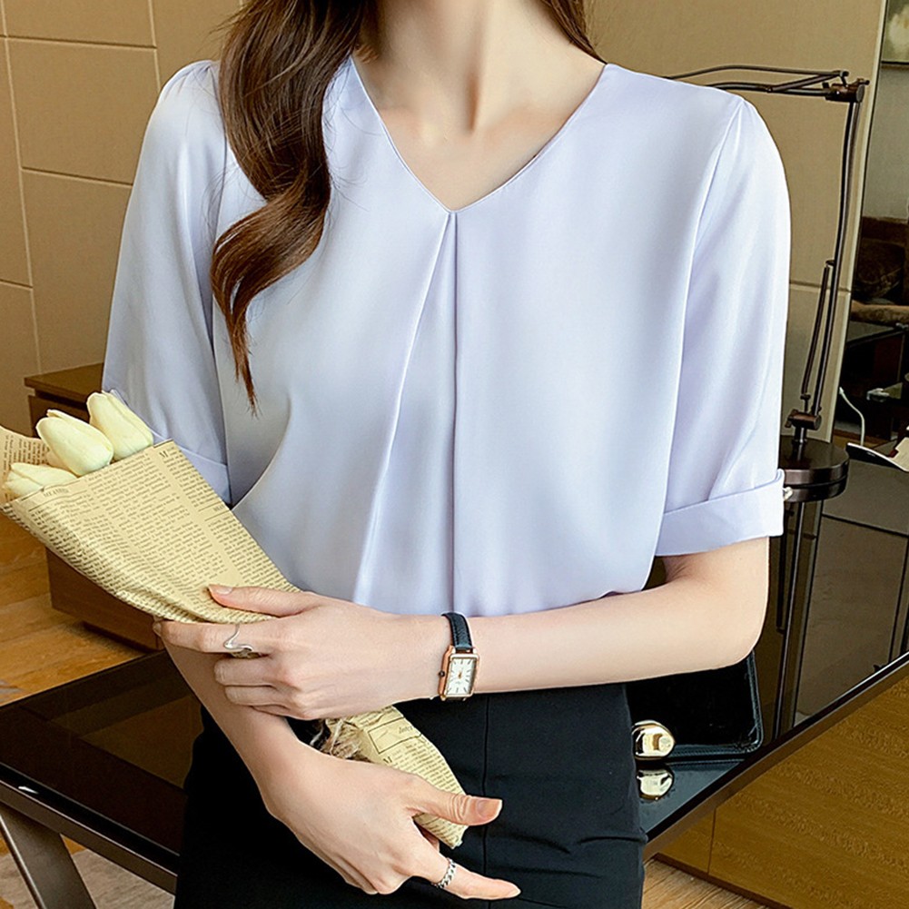 Womens Lightweight V Neck T Shirt with Short Sleeves Perfect for Outings - Picture 13 of 60
