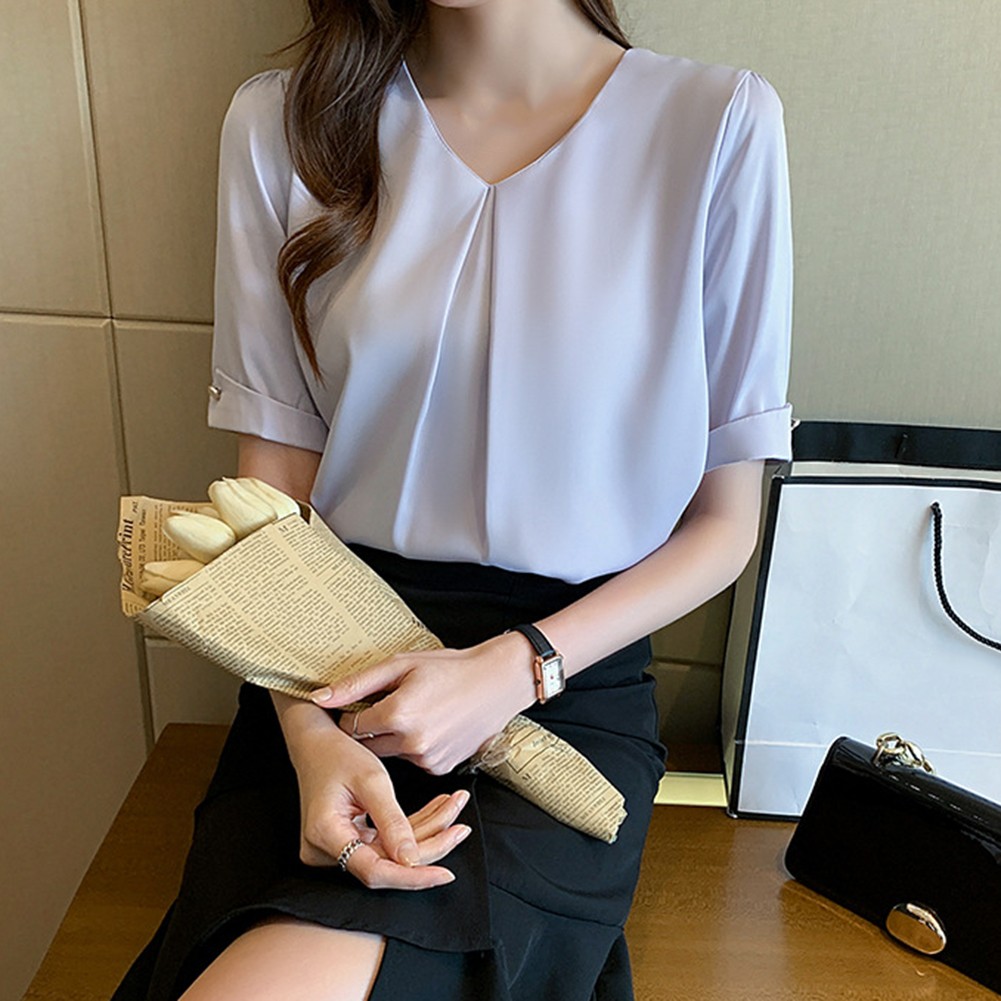 Womens Lightweight V Neck T Shirt with Short Sleeves Perfect for Outings - Picture 15 of 60